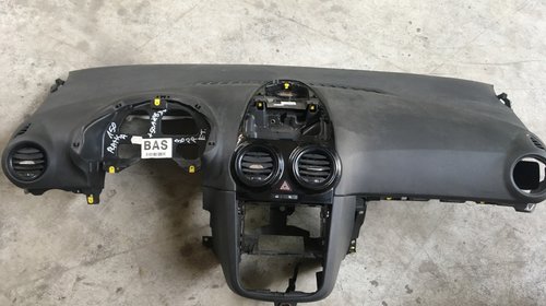 Plansa bord cu airbag pasager opel corsa d 20