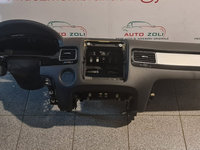 Plansa bord cu airbag pasager VW TOUAREG 7P din 2013