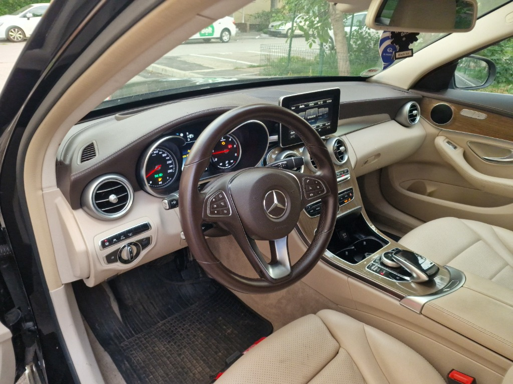 Plansa bord cu head up display Mercedes 