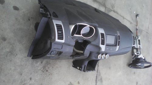 Plansa bord cu volan si airbag Mitsubishi Outlander, 2006