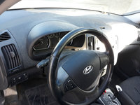 Plansa bord Hyundai i30 an 2008