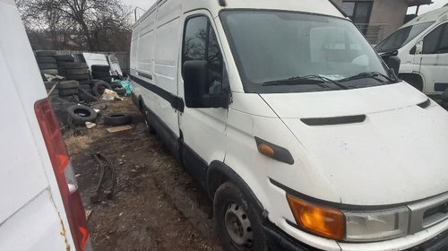 Plansa bord Iveco Daily 3 2005 duba 2300