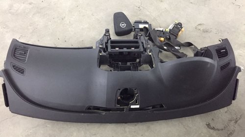 Plansa bord / kit airbag Opel Insignia completa 2009 2012