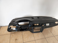 Plansa bord model cu suport de pahare BMW 320 E90 E91 LCI