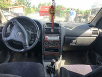 Plansa bord Opel Astra G