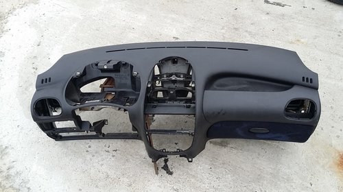 Plansa bord Peugeot 206 model fara airbag pas