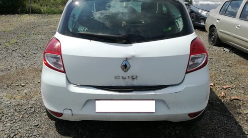 Plansa bord Renault Clio III 2008 Hatchback 1.5 dci