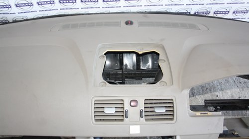Plansa bord volan dreapta crem/negru Volvo XC90, 2003-2014