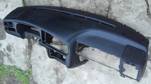 Plansa Bord Volkswagen Golf 3 Model 1992-1997 - Poze Reale !