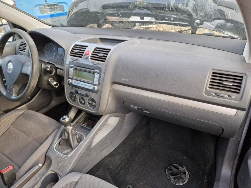 Plansa bord Volkswagen Golf 5 - #1340323470