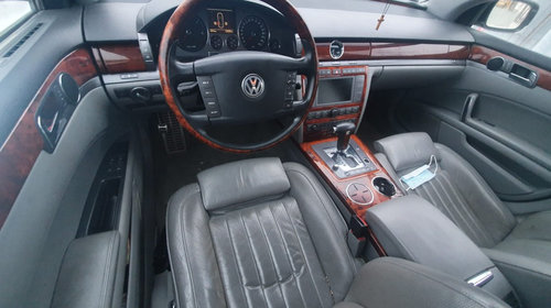 Plansa bord Volkswagen Phaeton 2006 berlina 3.0 tdi BMK