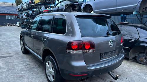 Plansa bord Volkswagen Touareg 7L 2008 hatchback 2.5 tdi