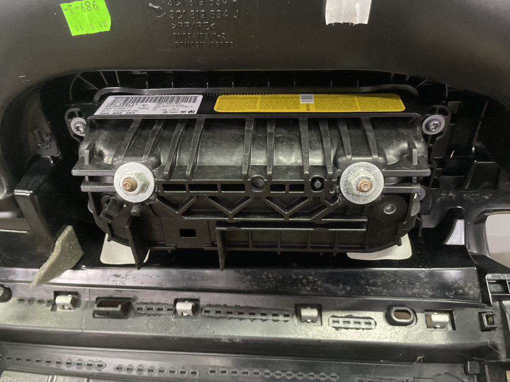 Plansa bord VW Passat B7 ,R-Line, 2.0TDI