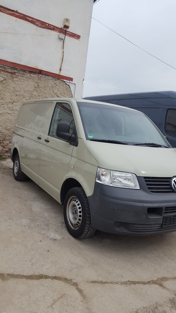 Plansa bord VW T5 2008 duba 1.9