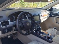 Plansa bord VW Touareg 7P 2013