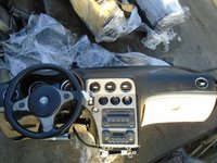 Plansa de bord cu airbag volan si pasager Alfa Romeo 159 din 2006