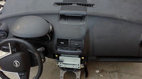 Plansa de bord cu airbaguri opel meriva 2009-