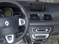 Plansa de bord Renault Megane 3 din 2012 cu airbag volan si pasager volan pe stanga