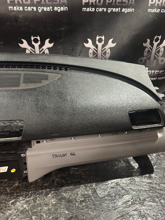 Plansa de bord Volkswagen Passat B6 - imagine 4