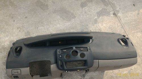 Planse bord cu airbaguri renault scenic 2