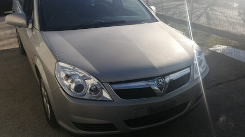 POLITA PORTBAGAJ OPEL VECTRA C FAB. 2002 – 2009 ⭐⭐⭐⭐⭐