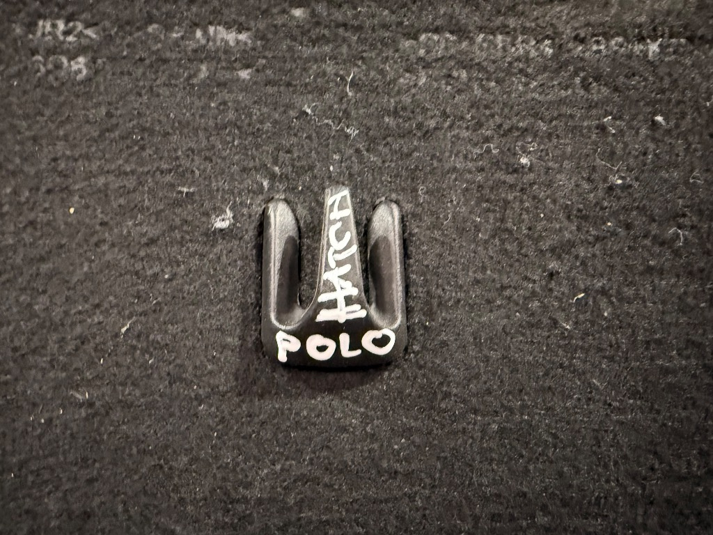 Polita portbagaj Volkswagen Polo 9N - imagine 3