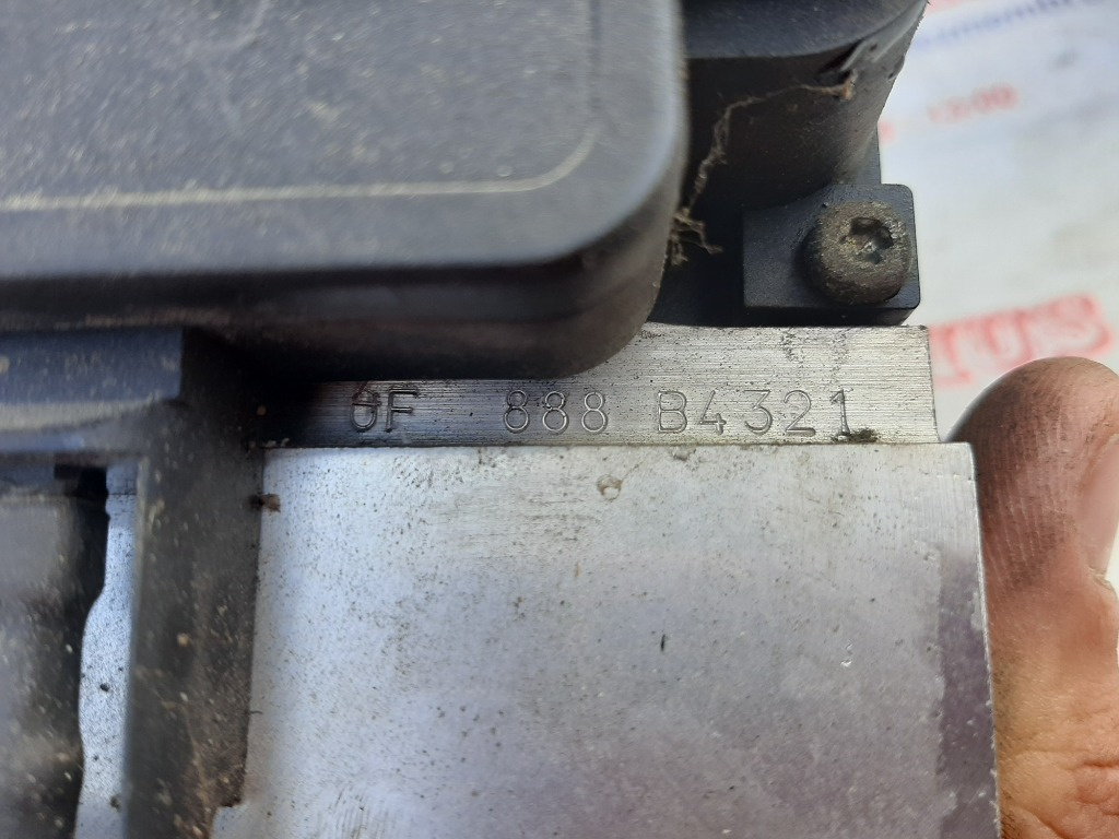 Pompă ABS audi A6 C5 2.5 automat 0F 888