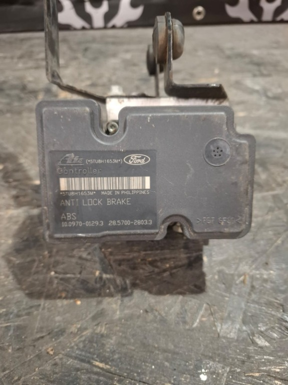 Pompa ABS Ford Focus 2 1.6 benzina 8M512M110AA - imagine 1
