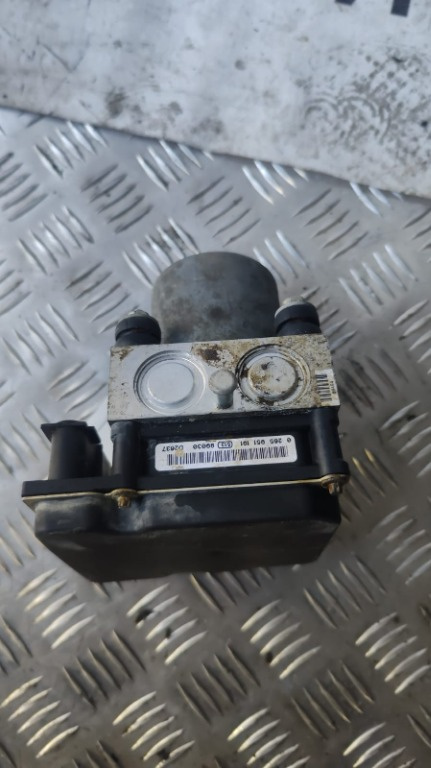 Pompa ABS Mazda CX-7 2.2 MZR -CD cod motor R2 ,transmisie manuala , an 2010 cod 0265285622