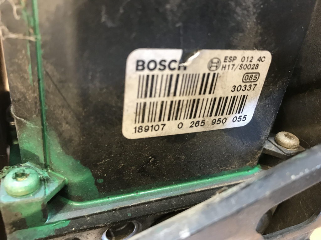 Pompa abs passat b5 b5.5 a4 b5 a6 c5 1.9