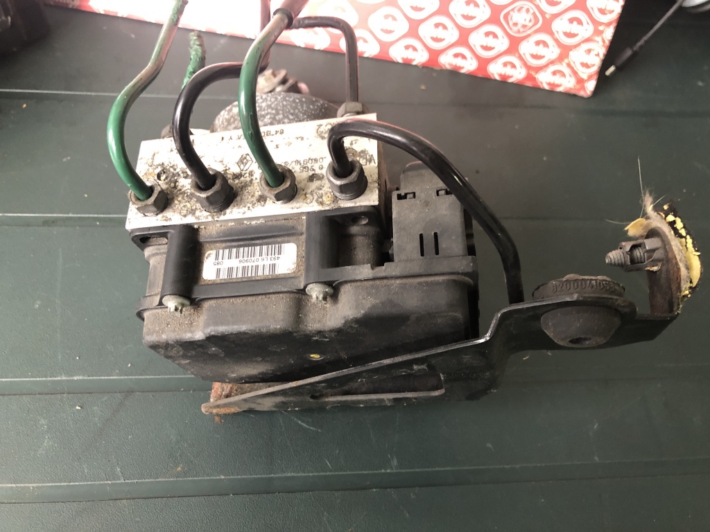 Pompa ABS Renault Scenic ,1.5 DCI,an 2005-2006,cod 0265232067
