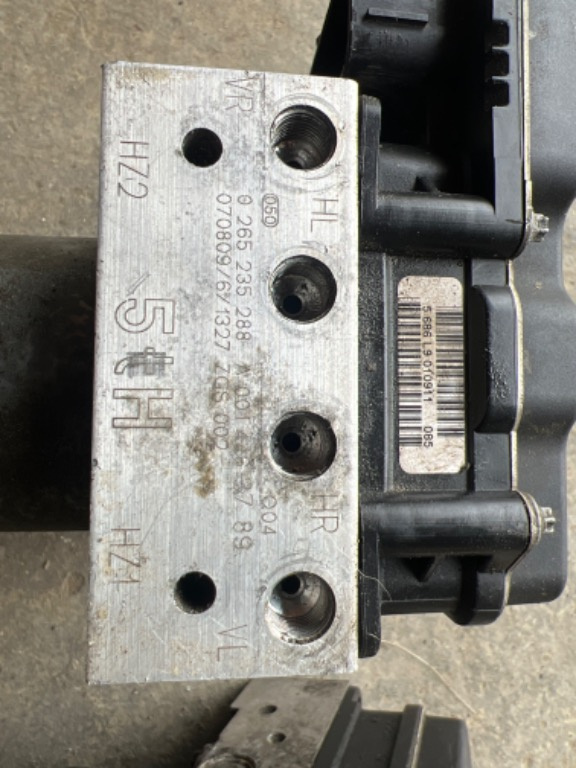 Pompa ABS Unitate Control Cod A212431551