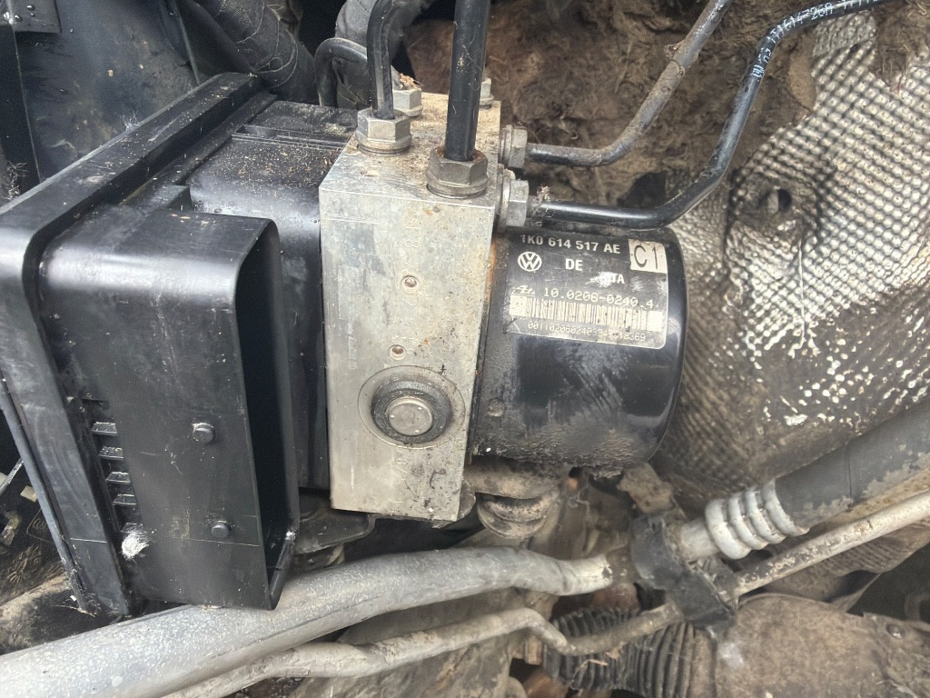 Pompa ABS Volkswagen Skoda Seat Audi 1K0614517AE / 1K0907379AC
