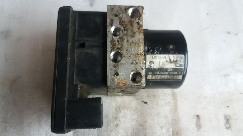 Pompa abs vw golf 4 1.9 tdi asr asv 1j0614417d 1c0907379k