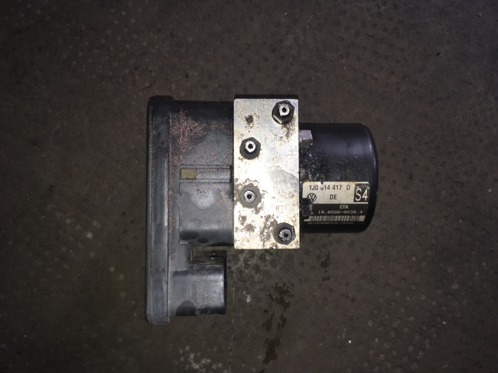 Pompa abs vw golf 4 1.9 tdi asr asv 1j0614417d 1c0907379k