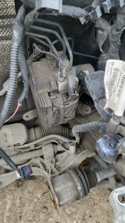 Pompa ABS -- VW Passat B7 an 2011 - 2014 - cod 3AA614109AF