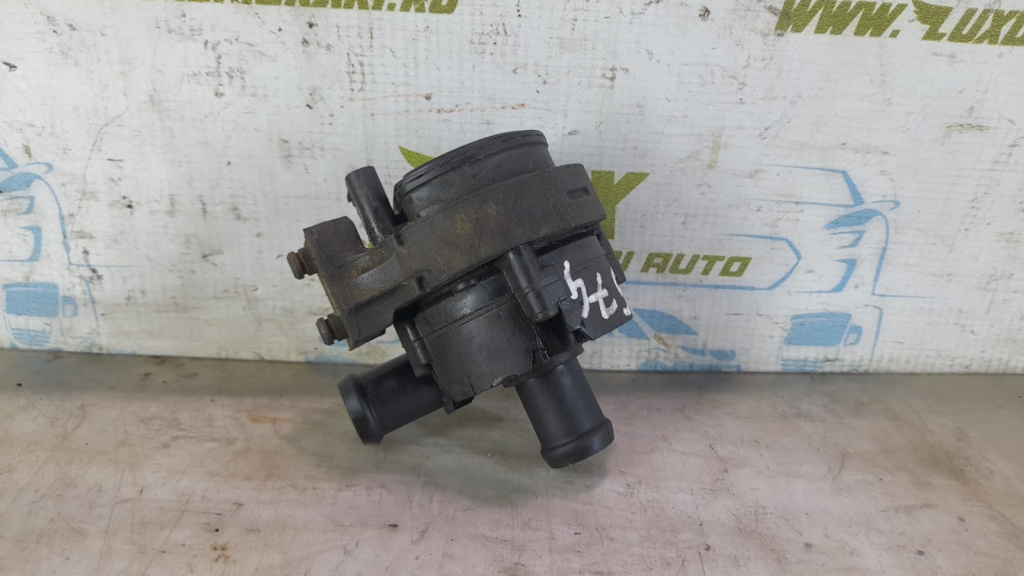 Pompa apa auxiliara 5C0965567 1.4 tdi CUSA Seat Toledo 4 [2012 - 2020]
