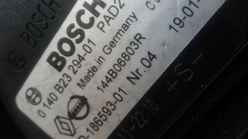 Pompa apa Dacia / Renault 144B06803R 0140B23294 . Nou si original BOSCH.