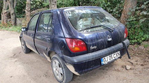 Pompa apa Ford Fiesta 4 2001 hatchback 1.3 i