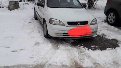 Pompa apa Opel Astra G 2001 kombi 1.7 dti