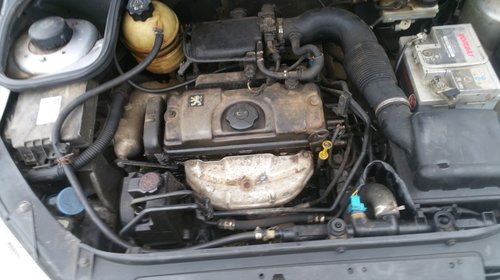 Pompa apa Peugeot 206 1999 hatchback 1.1 benzina