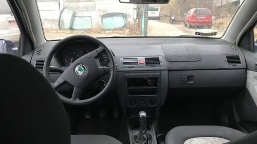 Pompa apa Skoda Fabia 2002 hatchback 1.4