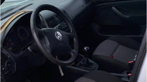 Pompa apa Volkswagen Golf 4 2001 Break 1.6