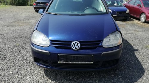 Pompa apa Volkswagen Golf 5 2004 Hatchback 1.