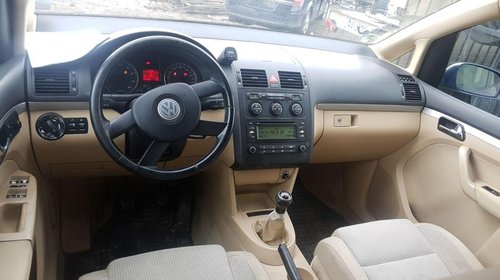 Pompa apa VW Touran 2004 COMBI 2.0