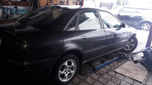 Pompa benzina Audi A4 B5 1995 Limuzina 1.6 i