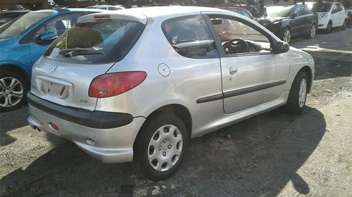 Pompa benzina Peugeot 206 2002 HACHBACK 1.4 i