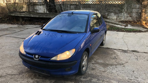 Pompa benzina Peugeot 206 2003 coupe 1.4