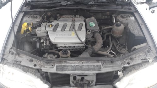 Pompa benzina Renault Megane Classic 1.6 16V 