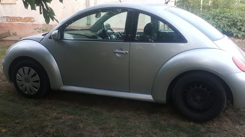 Pompa benzina Volkswagen Beetle 2004 Cabrio 1.6 benzina